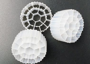 Beli Tangki KOI 19 kamar Pengangkut biofilm MBBR bahan HDPE warna putih 25 * 12mm media pengolahan limbah a / o proses online manufacture