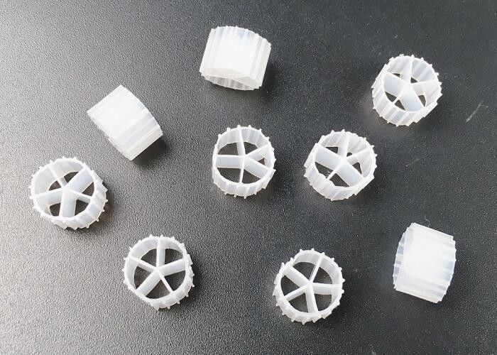 MBBR Ball Shock Plastic Filter Media BOD / COD Dan Penghapusan nitrogen