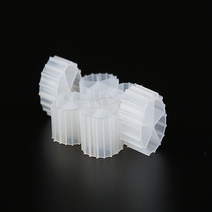 Warna Putih MBBR Bio Media Dengan Perawan HDPE Material Aquarium Filter Pengolahan Air Limbah