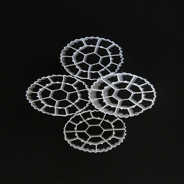 25mm X 10mm Ukuran Plastik Filter Media Perawan HDPE Bahan MBBR Bio Balls