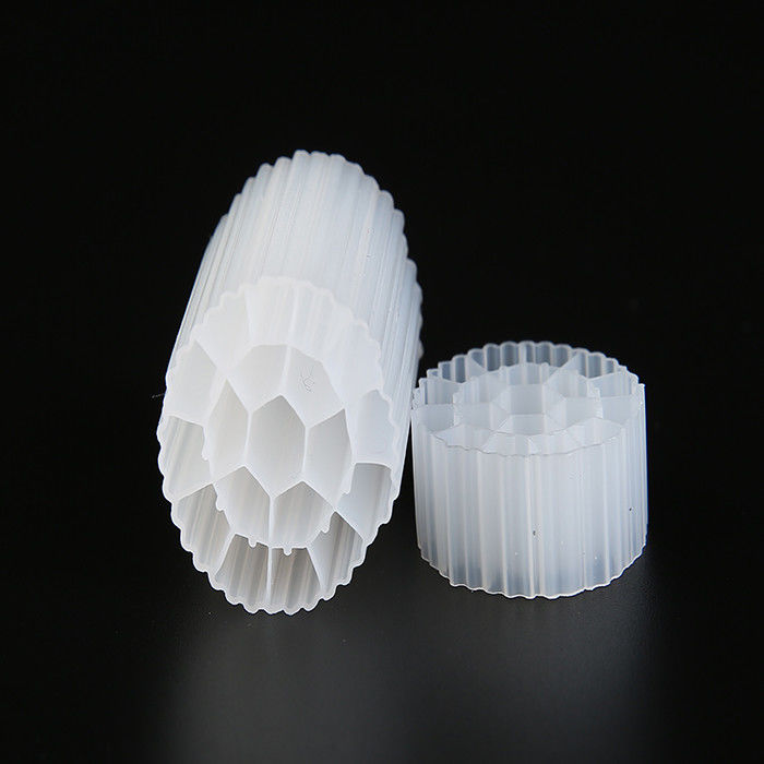 MBBR Bio Balls PE MBBR Filter Media 19 Nomor Lubang Untuk Pengolahan Limbah