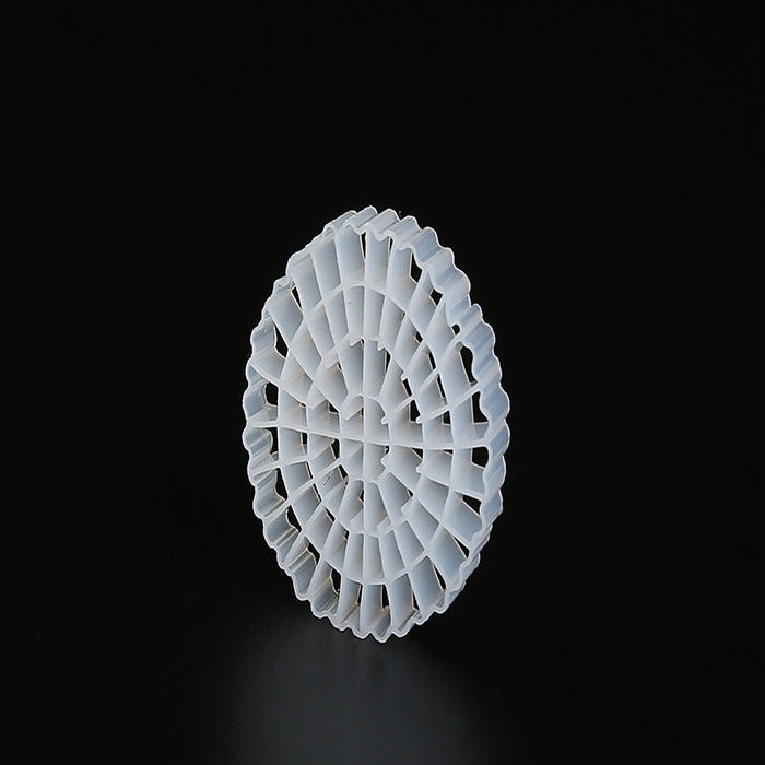 25*4mm PE64 K5 MBBR Bio Media K5 Warna Putih Dan Perawan Bahan HDPE Untuk Sistem RAS
