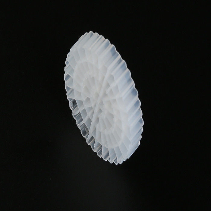 25*4mm PE64 K5 MBBR Bio Media K5 Warna Putih Dan Perawan Bahan HDPE Untuk Sistem RAS