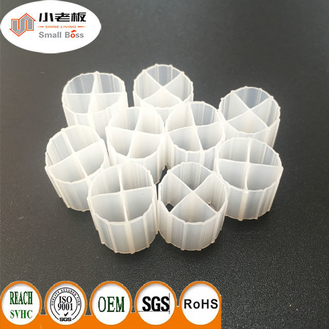HIPS Warna Putih Plastik Biofilter Biofilter Tempat Tidur Bergerak Ukuran 12*9mm