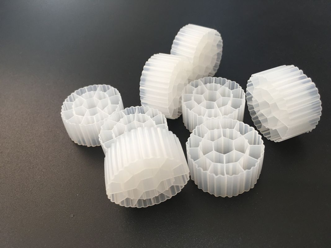 Warna Putih Media Filter HDPE, Media Filter Plastik