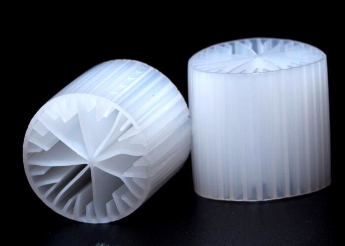 Ukuran 15*15mm dengan warna putih dan bahan HDPE murni media filter MBBR untuk tangki anaerob
