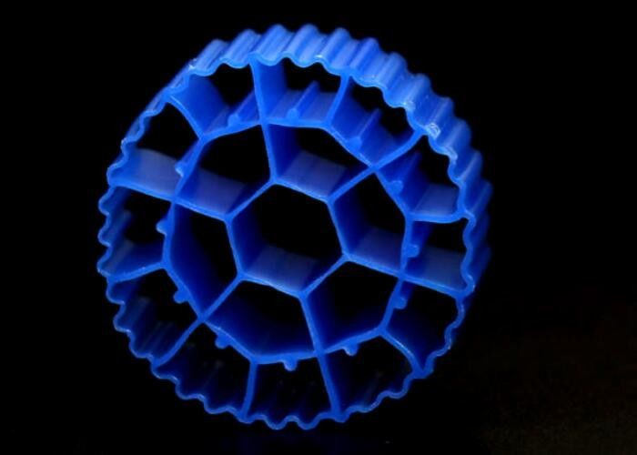 Plastik MBBR Biocell BIO Balls Filter Media Untuk RAS Shock Resistance