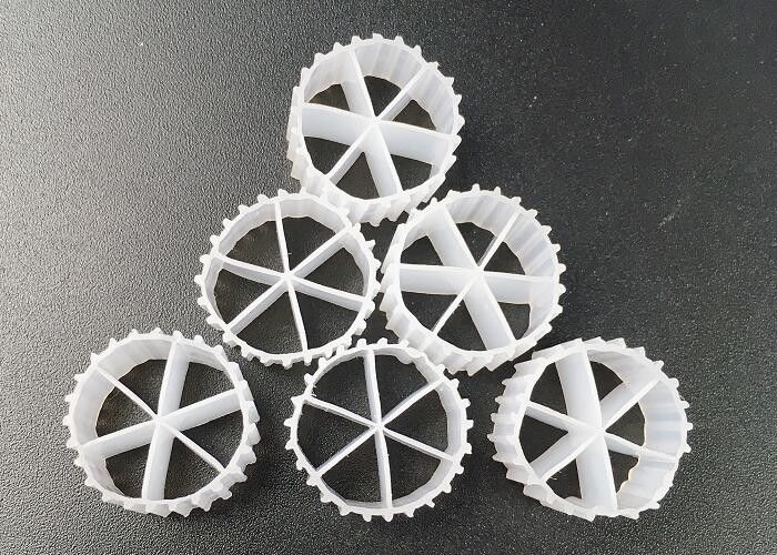 MBBR BIOCELL pengolahan air limbah hidroponik 6 ruangan 16*10mm warna putih tahan api jangka panjang pembawa pengisi