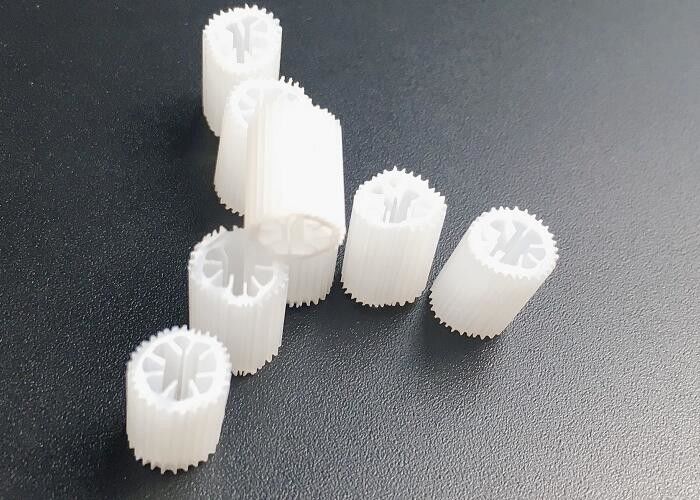 HIPS Densitas Tinggi MBBR Carrier Self-cleaning Fish Pond Floating Filter Media