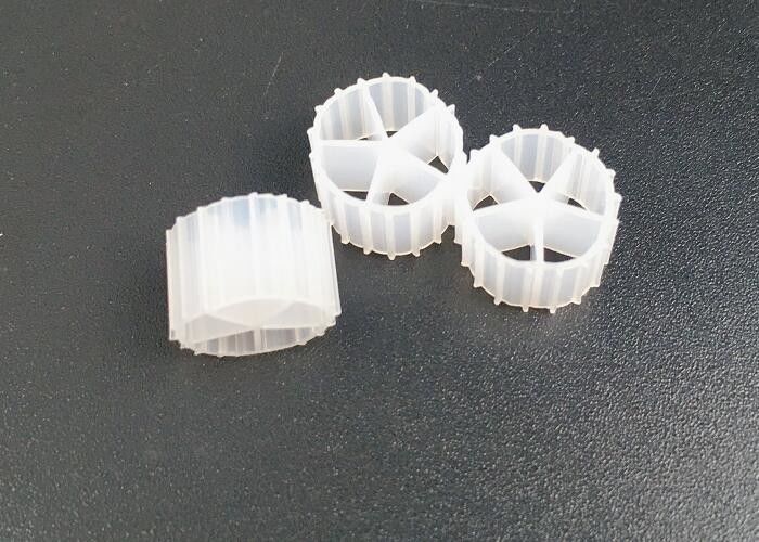 Lima Lubang Bahan HDPE MBBR K1 Media Filter Untuk Akuarium Pengolahan Limbah