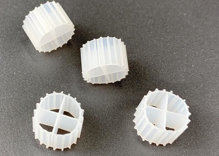 11*7mm MBBR Bio Filter Media K1 Dengan Warna Putih Dan Bahan HDPE Perawan