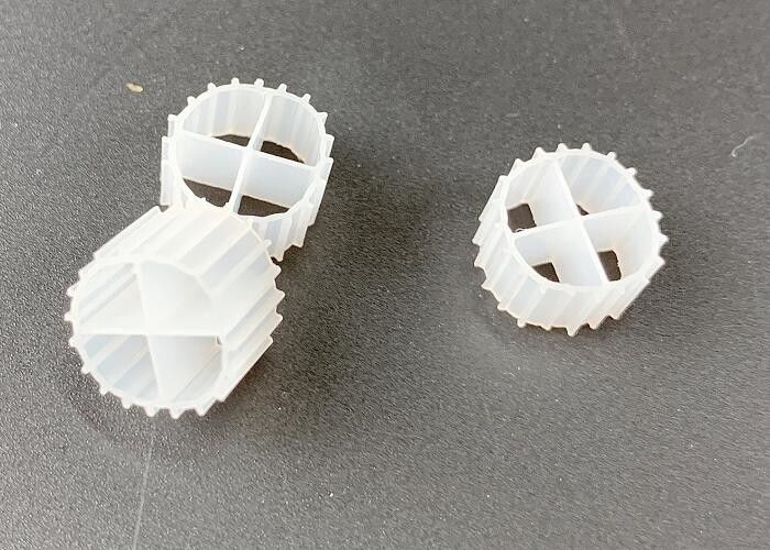 Media Filter Plastik Ramah Lingkungan Untuk Perawatan Limbah Akuarium