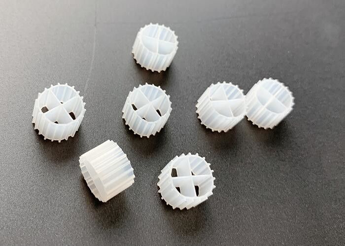 11*7mm MBBR Bio Balls Filter Media Luas permukaan besar