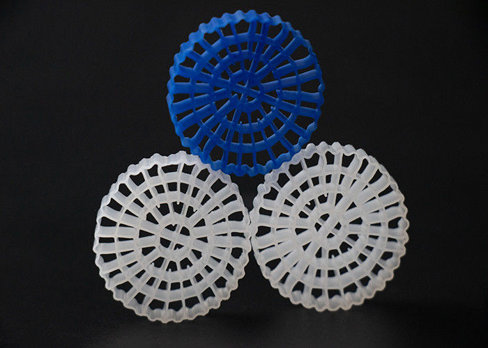 Pengolahan Limbah Media Filter Plastik MBBR HDPE biomover besar 1200 m2/m3 Permukaan Perangkat IFAS