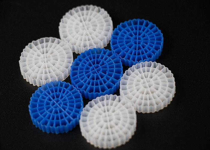 Plastik MBBR Floating K5 Bio Filter Media Area Permukaan Tinggi Untuk Limbah
