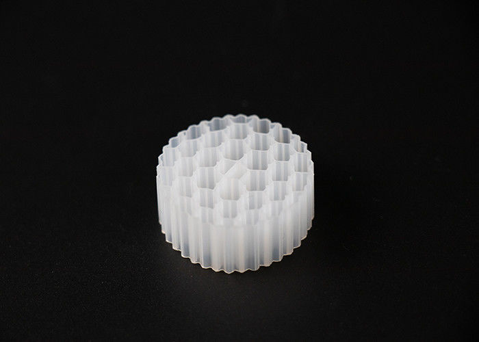 Pe38 25*10MM 800m2/M3 Mbbr Bio Filter Media Virgin PE