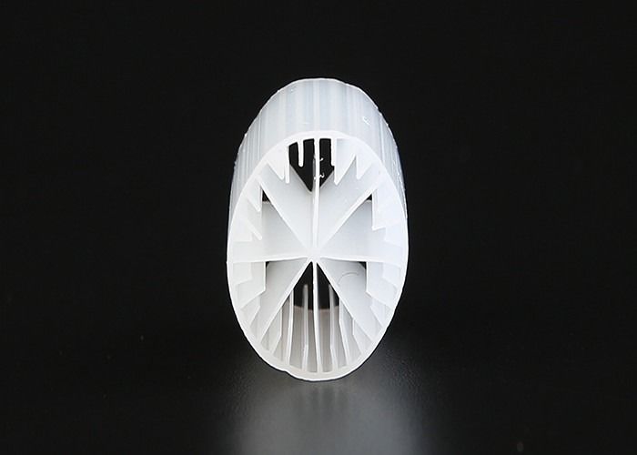 Warna Putih Media Filter MBBR 15*15mm Ukuran Bahan HDPE Untuk Pengolahan Air Limbah
