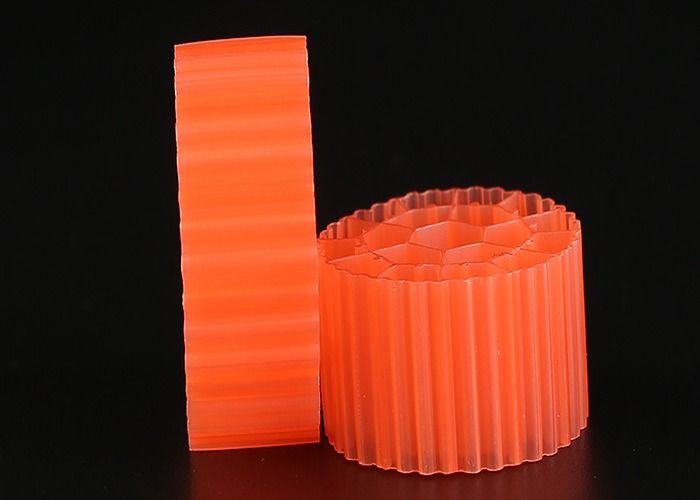 Virgin HDPE Material Plastic Filter Media Dengan 19 Lubang Dan Warna Putih Untuk RAS