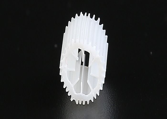 MBBR Bio Media Dengan Virgin HIPS Bahan Ukuran 5 * 10mm Setiap Warna Bio Balls Biocell Berat