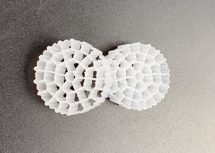 Biotube MBBR Plastik Filter Media 800m2/M3 Permukaan besar