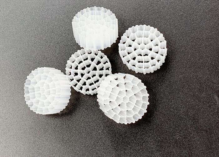 Virgin HDPE IFAS Technology MBBR Floating Filter Media Warna Putih
