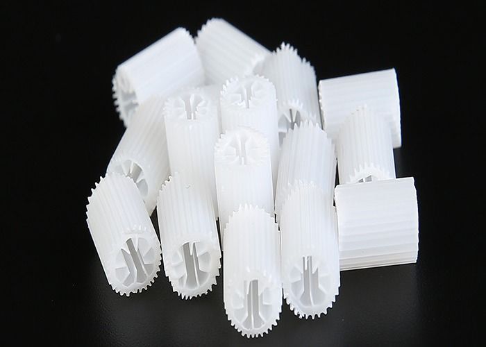 MBBR Bio Media Berukuran Berat 5*10mm Virgin HIPS Material Plastik MBBR Filter Media