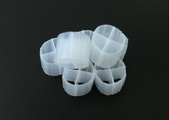 mbbr plastik kolam koi media biologis terapung untuk pengolahan air limbah yang terbuat dari hdpe