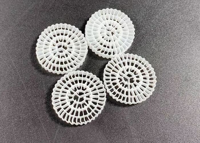 75 Kamar Biocell MBBR Filter Media Super Dekarburisasi Untuk Akuakultur RAS